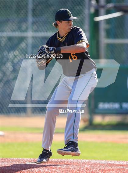 Thumbnail 2 in Santa Barbara vs Crescenta Valley (CIF SS D3 Rnd1 Playoff) photogallery.