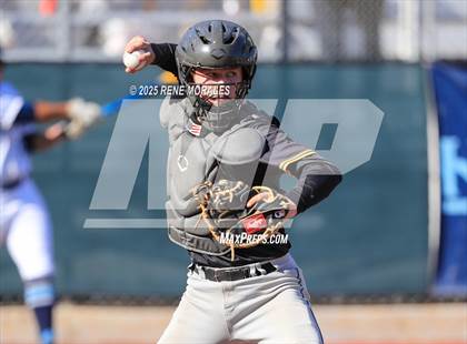 Thumbnail 2 in Santa Barbara vs Crescenta Valley (CIF SS D3 Rnd1 Playoff) photogallery.