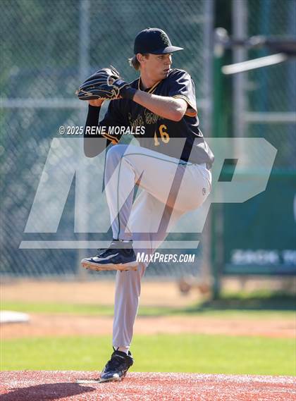Thumbnail 1 in Santa Barbara vs Crescenta Valley (CIF SS D3 Rnd1 Playoff) photogallery.