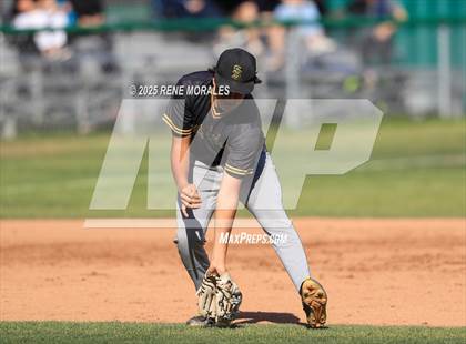 Thumbnail 3 in Santa Barbara vs Crescenta Valley (CIF SS D3 Rnd1 Playoff) photogallery.