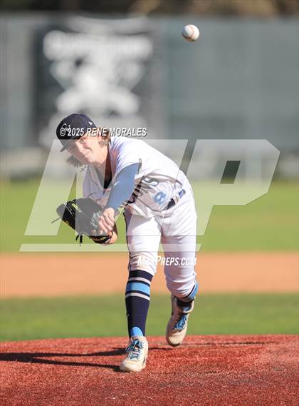 Thumbnail 3 in Santa Barbara vs Crescenta Valley (CIF SS D3 Rnd1 Playoff) photogallery.