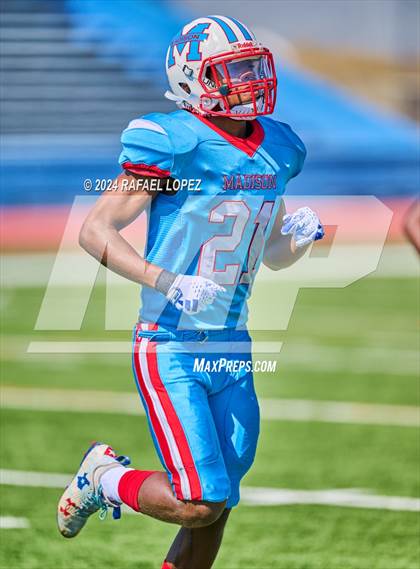 Thumbnail 2 in Madison @ Milby photogallery.