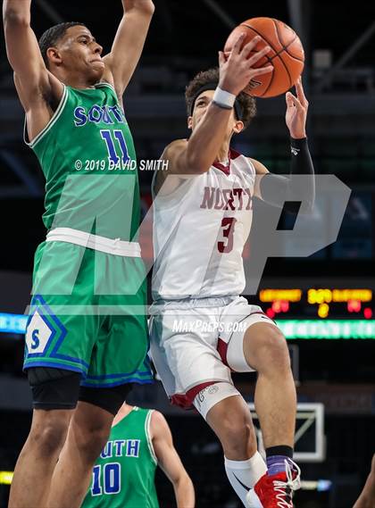 Thumbnail 1 in Lee's Summit North vs. Blue Springs South (MSHSAA Class 5 Sectional) photogallery.