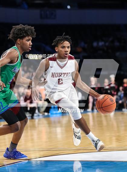 Thumbnail 2 in Lee's Summit North vs. Blue Springs South (MSHSAA Class 5 Sectional) photogallery.