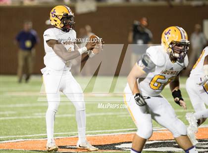 Thumbnail 3 in Jones County vs. Houston County photogallery.