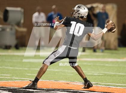 Thumbnail 3 in Jones County vs. Houston County photogallery.