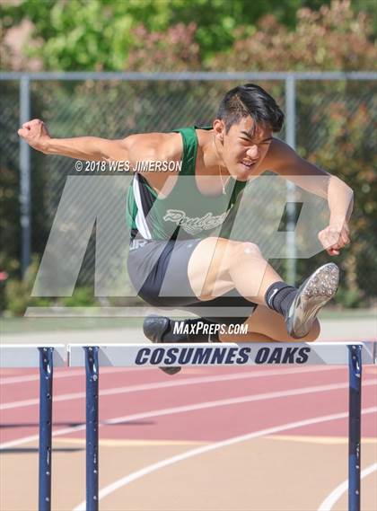Thumbnail 2 in Capital Valley Conference League Finals photogallery.