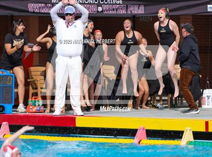 Thumbnail 3 in Foothill vs. San Clemente (CIF-SS D1 Final) photogallery.
