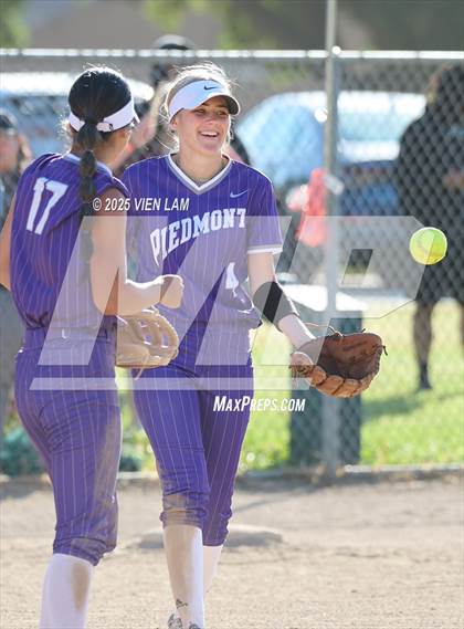 Thumbnail 1 in California School for the Deaf @ Piedmont (CIF NCS Division 5 Round 1) photogallery.