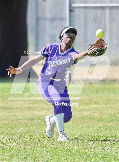 Thumbnail 3 in California School for the Deaf @ Piedmont (CIF NCS Division 5 Round 1) photogallery.