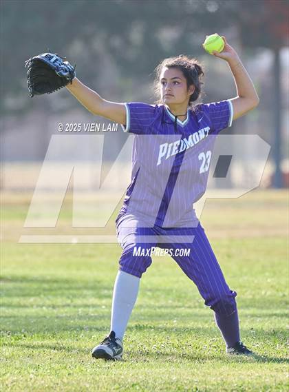 Thumbnail 2 in California School for the Deaf @ Piedmont (CIF NCS Division 5 Round 1) photogallery.