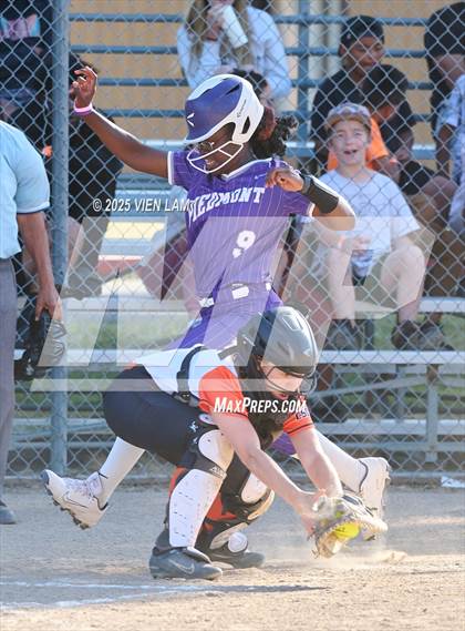 Thumbnail 1 in California School for the Deaf @ Piedmont (CIF NCS Division 5 Round 1) photogallery.