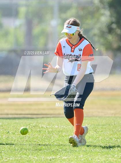 Thumbnail 3 in California School for the Deaf @ Piedmont (CIF NCS Division 5 Round 1) photogallery.