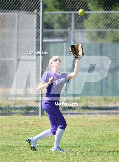 Thumbnail 2 in California School for the Deaf @ Piedmont (CIF NCS Division 5 Round 1) photogallery.