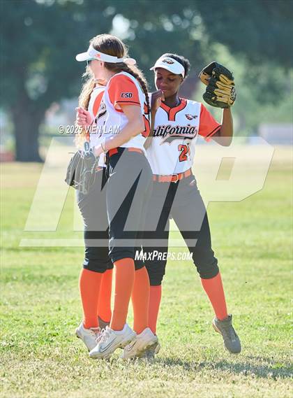 Thumbnail 2 in California School for the Deaf @ Piedmont (CIF NCS Division 5 Round 1) photogallery.
