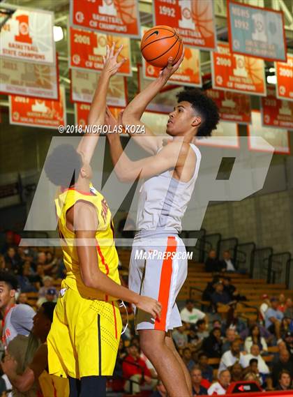 Thumbnail 3 in Fairfax vs. Bishop Gorman (Nike Extravaganza) photogallery.