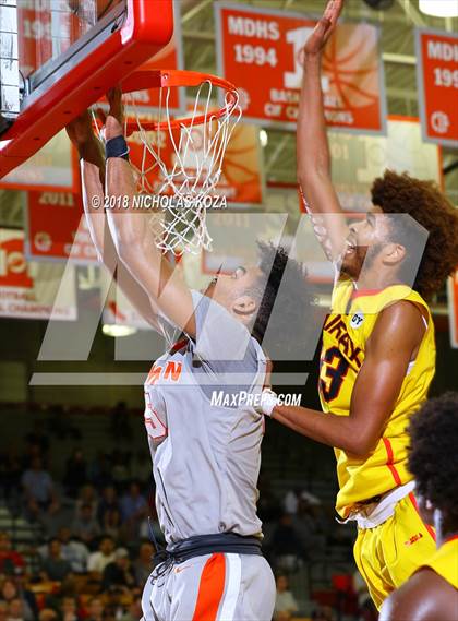 Thumbnail 1 in Fairfax vs. Bishop Gorman (Nike Extravaganza) photogallery.