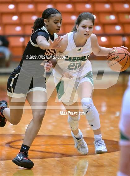 Thumbnail 2 in South Grand Prairie vs. Southlake Carroll (UIL 6A Regional Semifinal Playoff) photogallery.
