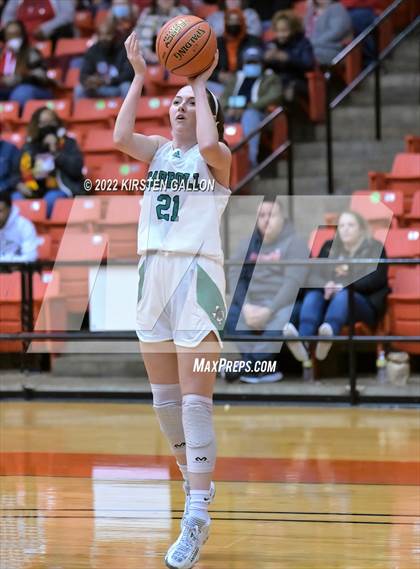 Thumbnail 1 in South Grand Prairie vs. Southlake Carroll (UIL 6A Regional Semifinal Playoff) photogallery.