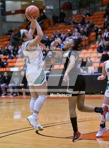 Thumbnail 3 in South Grand Prairie vs. Southlake Carroll (UIL 6A Regional Semifinal Playoff) photogallery.