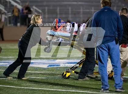 Thumbnail 1 in Ganado vs. Ozona (UIL 2A Bi-District Playoffs) photogallery.