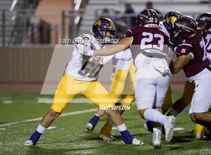 Thumbnail 1 in Ganado vs. Ozona (UIL 2A Bi-District Playoffs) photogallery.