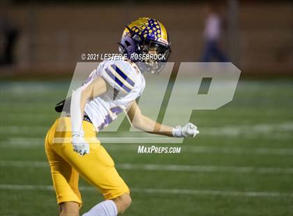 Thumbnail 2 in Ganado vs. Ozona (UIL 2A Bi-District Playoffs) photogallery.