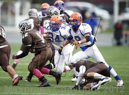 Thumbnail 2 in Livonia vs. East Rochester-Gananda photogallery.