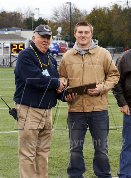 Thumbnail 2 in Livonia vs. East Rochester-Gananda photogallery.