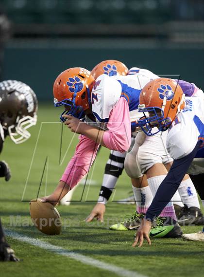 Thumbnail 2 in Livonia vs. East Rochester-Gananda photogallery.
