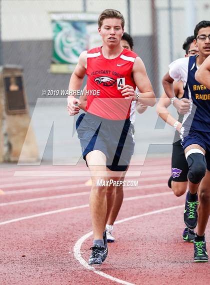 Thumbnail 2 in Mark Macres Invitational photogallery.
