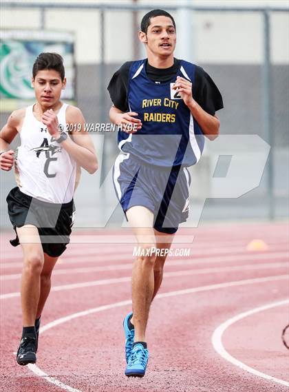 Thumbnail 3 in Mark Macres Invitational photogallery.