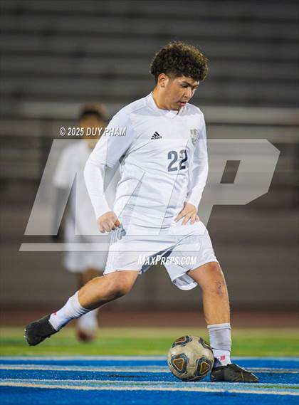 Thumbnail 2 in King @ Norco photogallery.