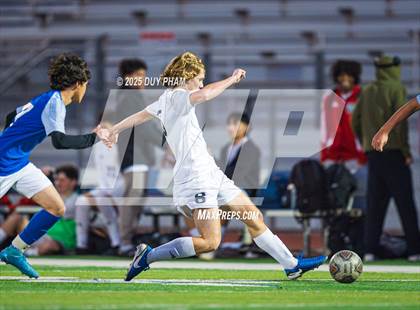 Thumbnail 2 in King @ Norco photogallery.