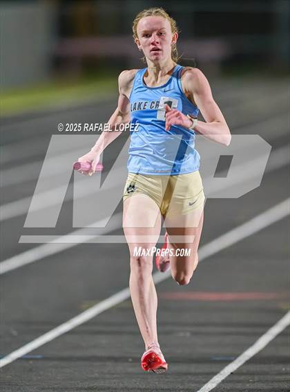 Thumbnail 2 in Dog Pound Invitational (4x400 Meter) photogallery.