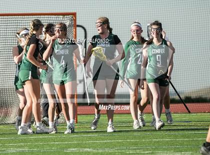 Thumbnail 2 in Conifer vs Green Mountain (Dakota Ridge High School) photogallery.