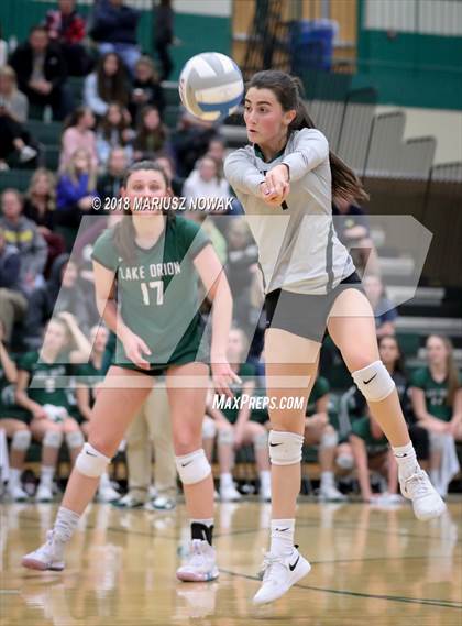 Thumbnail 2 in Stoney Creek @ Lake Orion (MHSAA D1 Regional Final) photogallery.