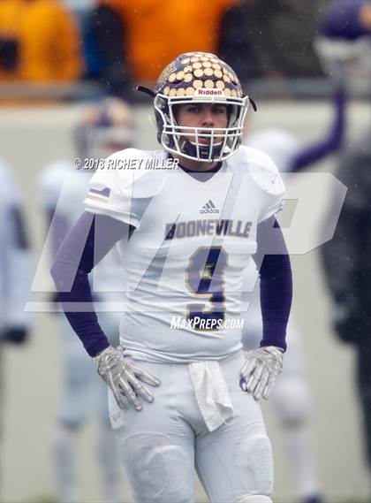 Thumbnail 3 in Booneville vs. Osceola  (AAA 3A Final) photogallery.