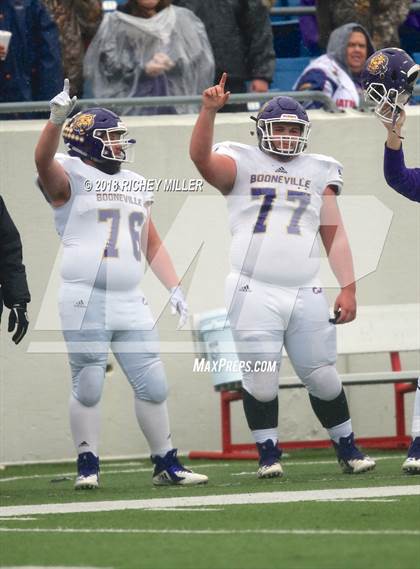 Thumbnail 1 in Booneville vs. Osceola  (AAA 3A Final) photogallery.