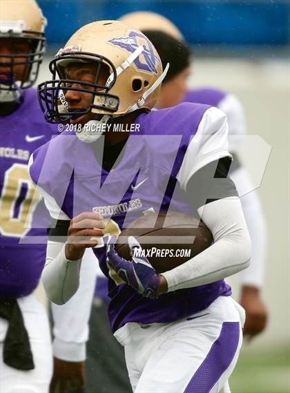Thumbnail 3 in Booneville vs. Osceola  (AAA 3A Final) photogallery.