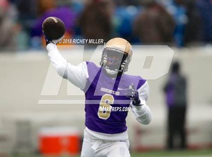 Thumbnail 3 in Booneville vs. Osceola  (AAA 3A Final) photogallery.