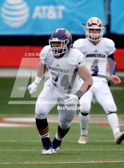 Thumbnail 2 in Booneville vs. Osceola  (AAA 3A Final) photogallery.