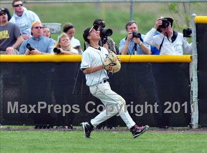 Thumbnail 2 in Twin Falls vs Kuna (4A State Final) photogallery.