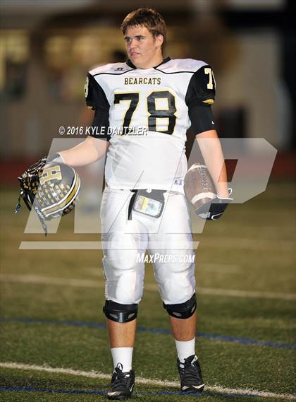 Thumbnail 2 in Henrietta vs. S & S Consolidated (3A Division 2 Region 2 bi-district) photogallery.