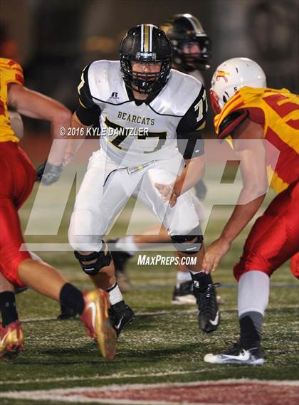 Thumbnail 2 in Henrietta vs. S & S Consolidated (3A Division 2 Region 2 bi-district) photogallery.