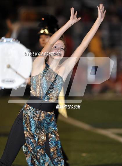 Thumbnail 2 in Henrietta vs. S & S Consolidated (3A Division 2 Region 2 bi-district) photogallery.