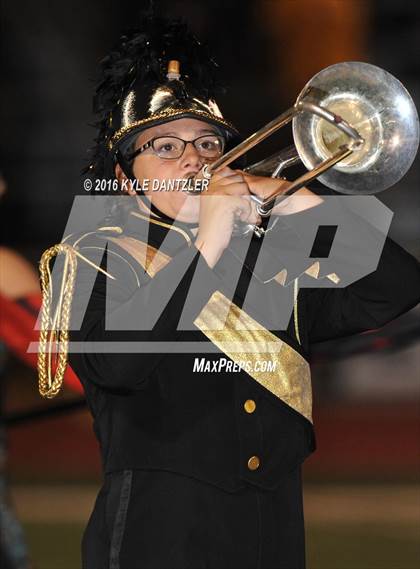 Thumbnail 1 in Henrietta vs. S & S Consolidated (3A Division 2 Region 2 bi-district) photogallery.