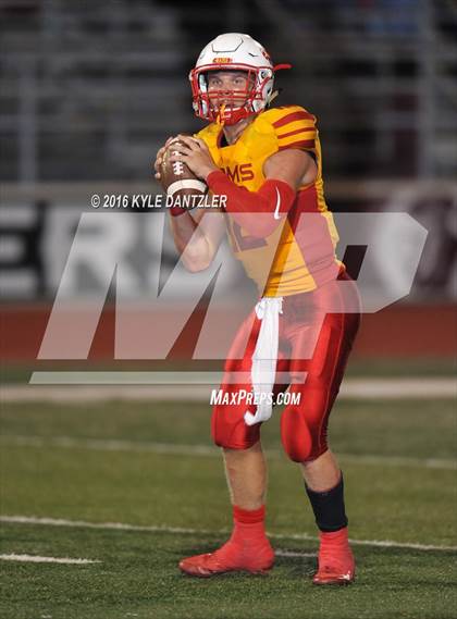 Thumbnail 1 in Henrietta vs. S & S Consolidated (3A Division 2 Region 2 bi-district) photogallery.