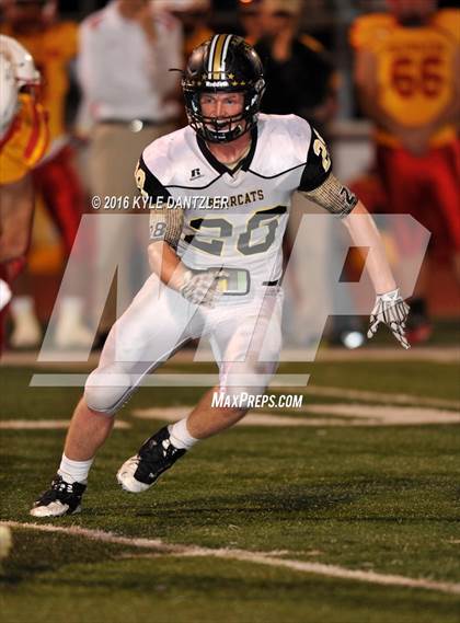 Thumbnail 1 in Henrietta vs. S & S Consolidated (3A Division 2 Region 2 bi-district) photogallery.
