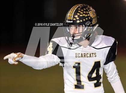 Thumbnail 3 in Henrietta vs. S & S Consolidated (3A Division 2 Region 2 bi-district) photogallery.